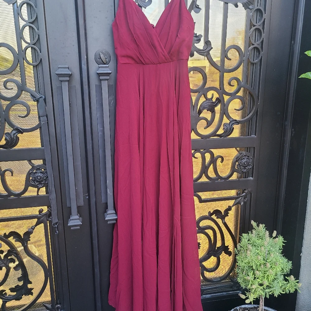 Lulus long flowy spaghetti stap dress. - Picture 6 of 8